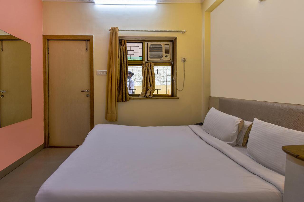 Sereniity Resort Lonavala Bagian luar foto